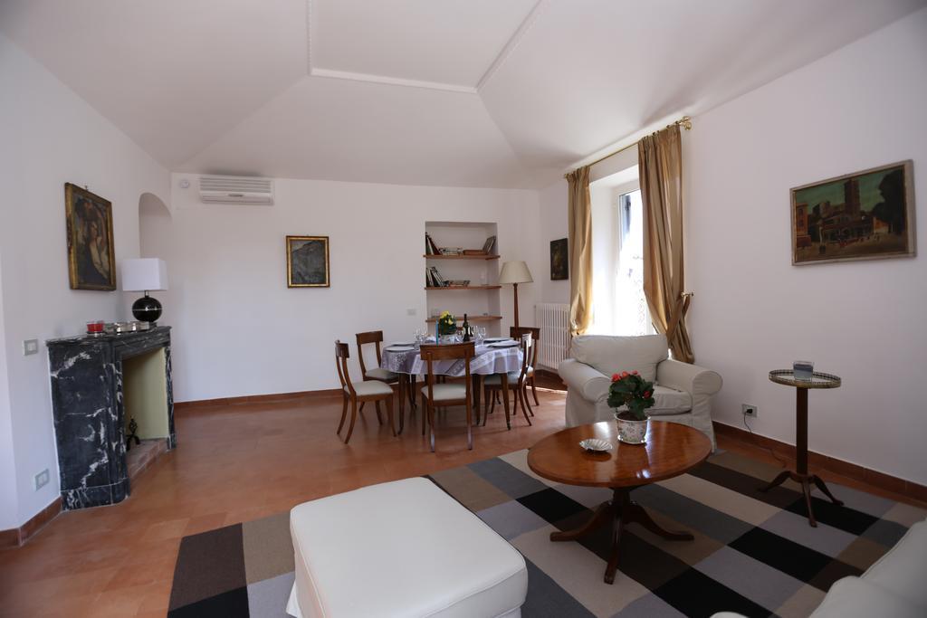 Donna Ilaria - Campo Marzio Apartment